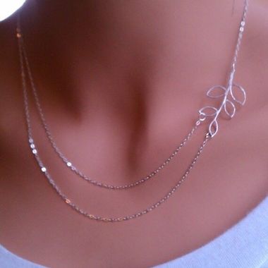 Gifts 4 All Beautiful Silver Tone Double chain leaf necklace