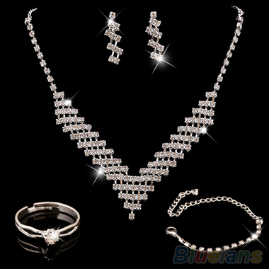 Gifts 4 All - Crystal Necklace, Bracelet and Earring set