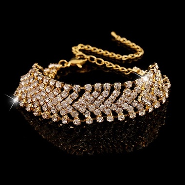 Gifts 4 All - Dazzling Silvertone Crystal Bracelet Gifts 4 All - Dazzling Silvertone Crystal Bracelet